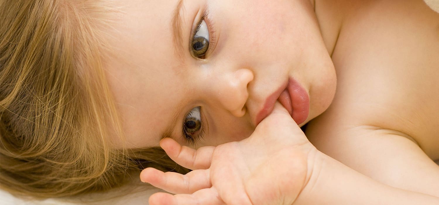How to Stop Thumb Sucking and When It Becomes a Dental Concern